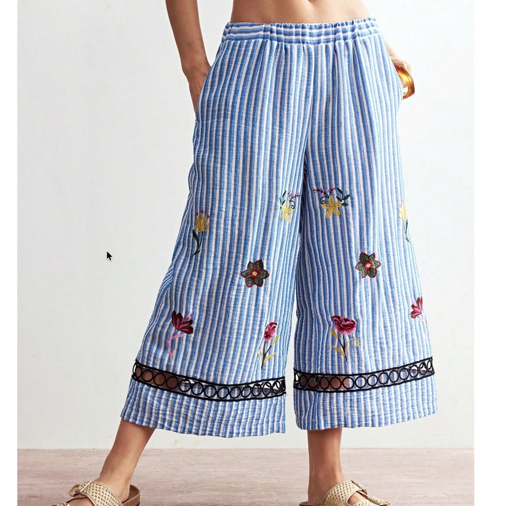 Boho Floral Embroidered Stretchy Waist Cropped Striped Pants